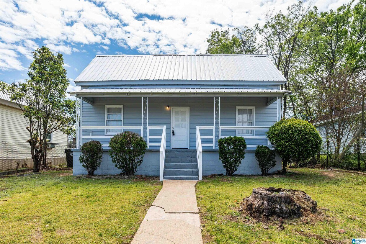 Primary Photo - 2937 16th St