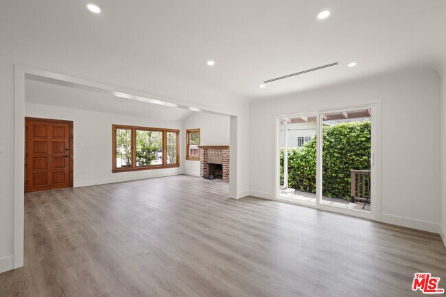 Foto del edificio - 438 12th St