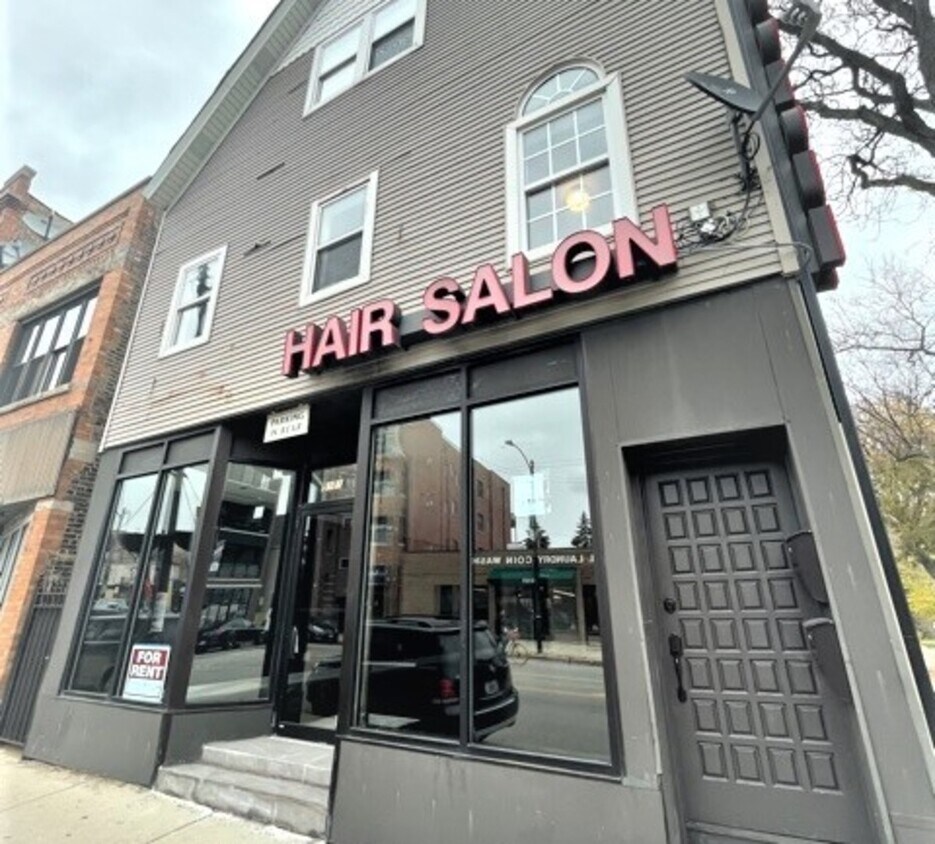 Primary Photo - 5101 N Lincoln Ave