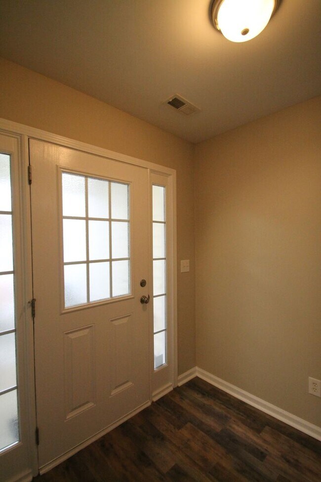 Building Photo - Exclusively Offered by Muse Realty, LLC