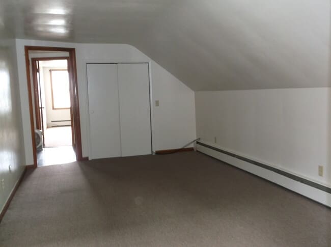 Building Photo - 3109 Hall St