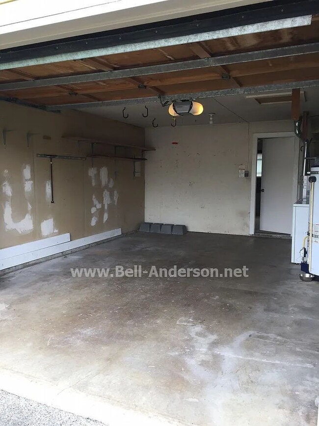 Building Photo - Cozy 2 Bedroom Auburn Home Available for Rent