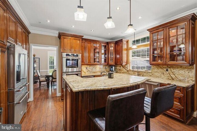 Building Photo - 12104 Guinevere Pl