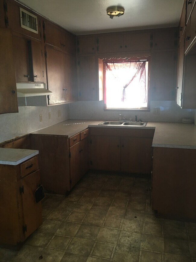 Foto del edificio - Housing Sec 8 Only