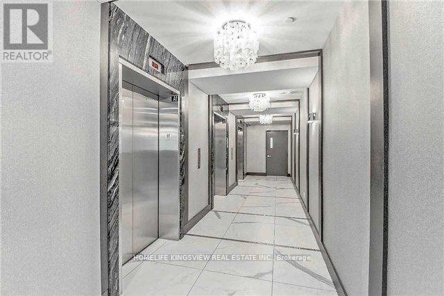 Photo du bâtiment - 3600 Hwy 7 W