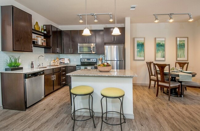 Building Photo - 13201 Legendary Dr