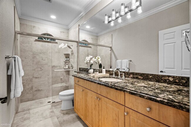 Foto del edificio - 4 br, 5 bath House - 815 SE 2nd Ct