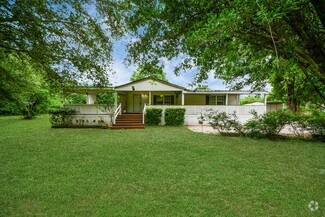 Building Photo - 18303 James Rd