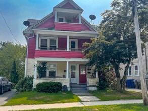 Building Photo - 97 Jacobs St