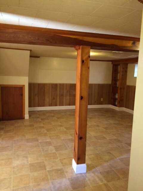 Primary Photo - 746 Rio Rd E