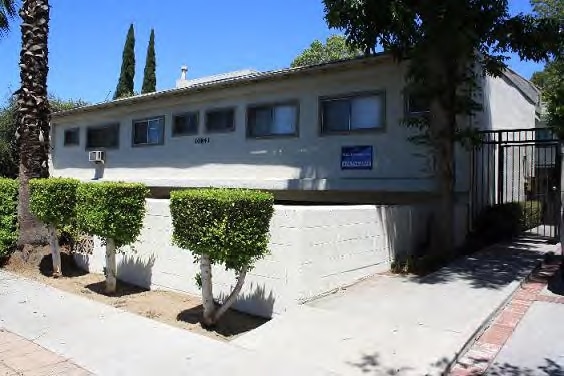Building Photo - 10841 Hesby St