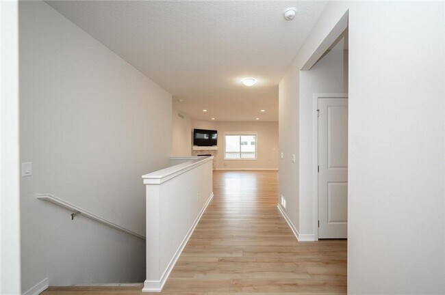 Foto del edificio - 3 Bedroom Townhome in West Des Moines