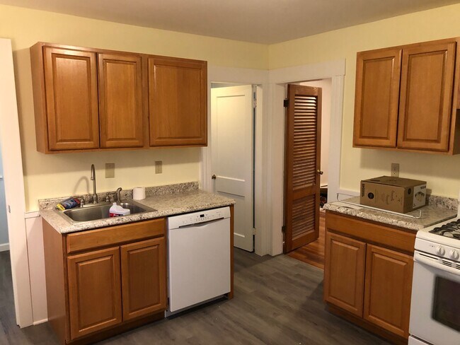 Cocina - segundo piso - 326 Winthrop St