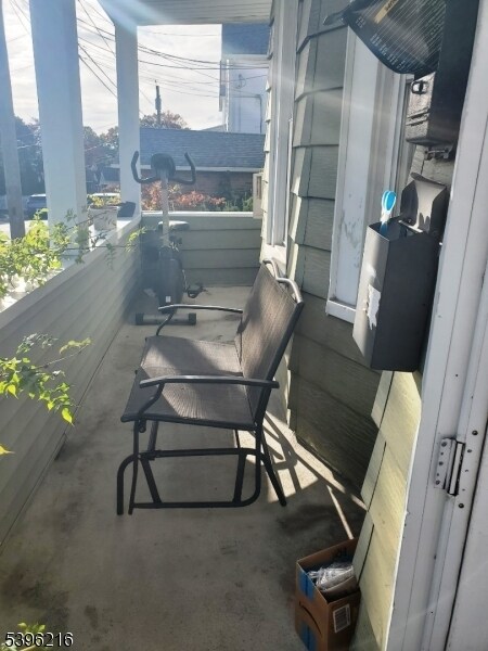 Foto del edificio - 399 Grace Ave