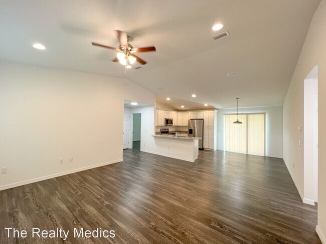 Building Photo - 3 br, 2 bath House - 52 Malauka Cir