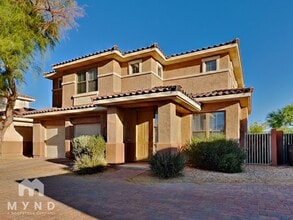 Building Photo - 13514 W Cypress St