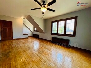 Building Photo - 1029 W Morgan Ave
