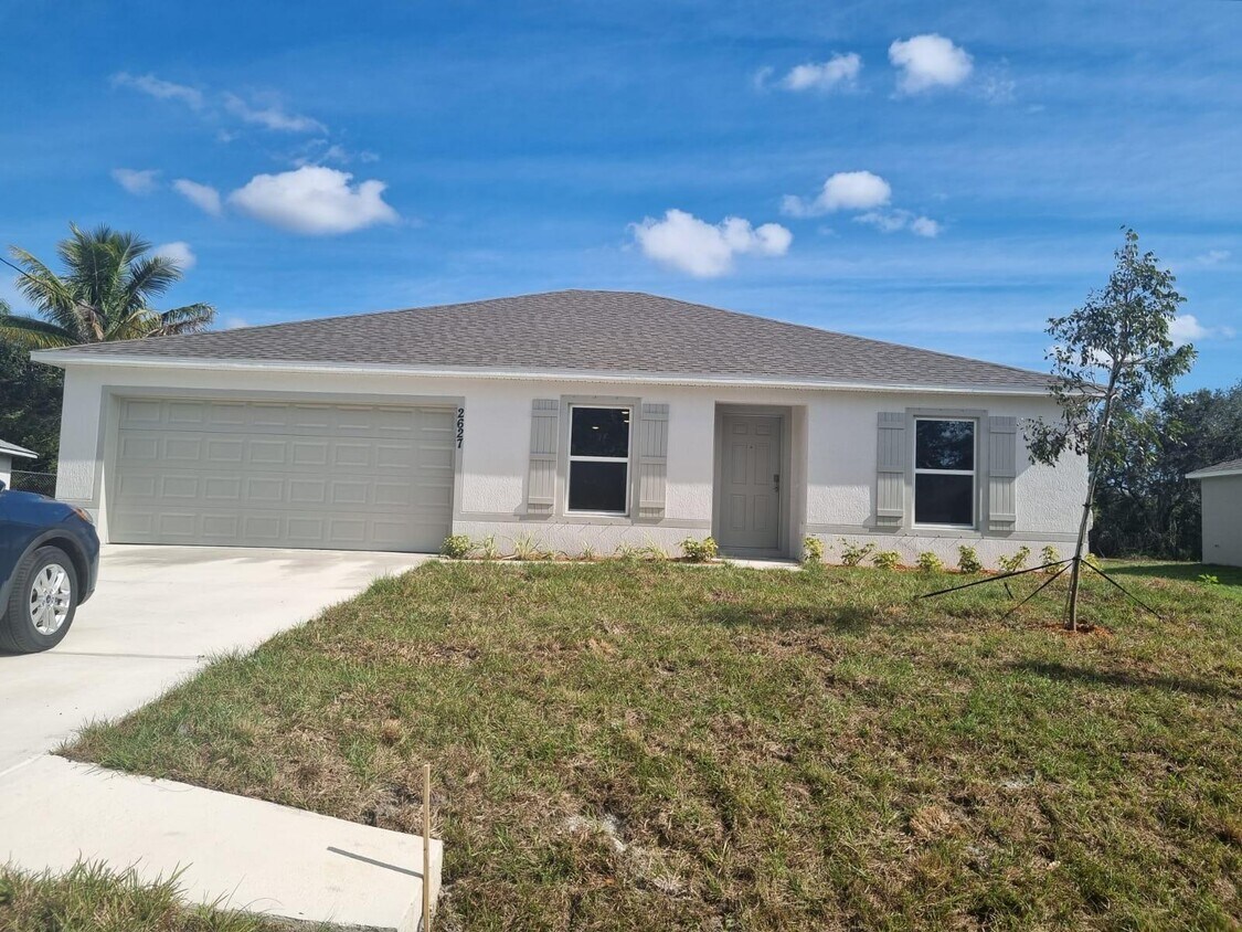 2627 SW Harem Cir, Port Saint Lucie, FL 34953 House Rental in Port