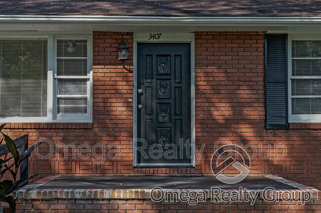 Building Photo - 3407 12th Ave