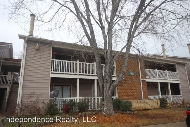 6612 Willow Pointe NW, Huntsville, AL 35806 House for