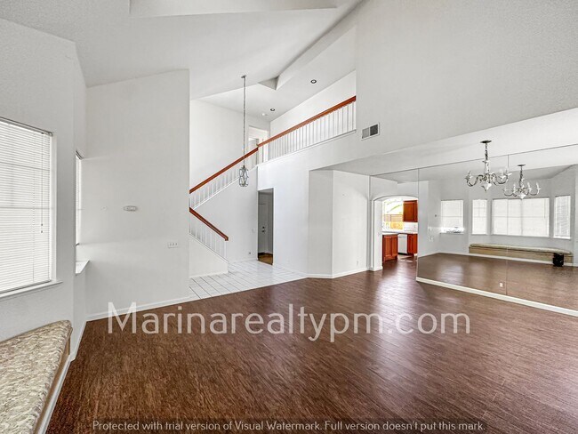 Foto del edificio - Charming 4 bedroom 2.5 bath in Glen Cove, ...