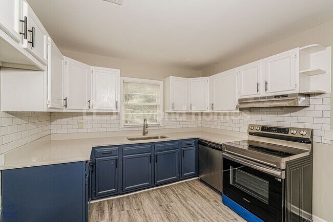Foto del edificio - Ready to love where you live? 3 Bed 1 Bath Home Ready for You!