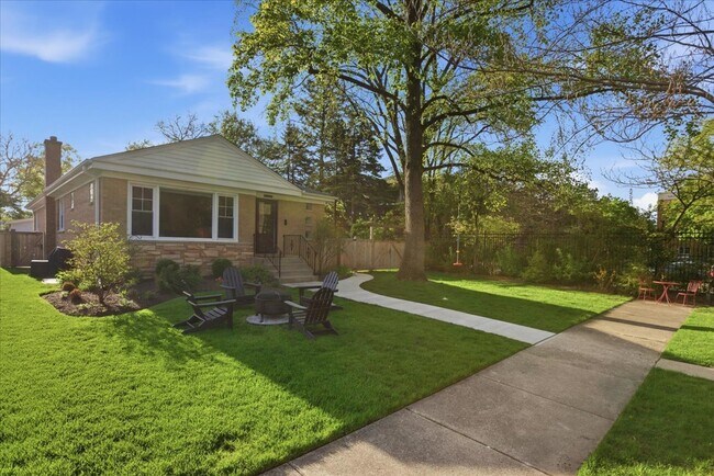 Foto del edificio - 9237 Lincolnwood Dr