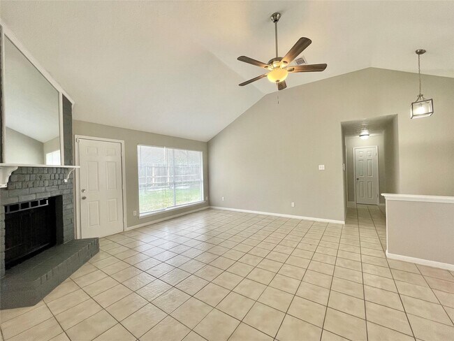 Foto del edificio - 7011 Brockington Dr