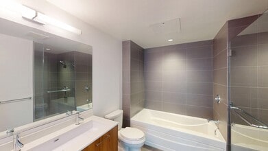 Interior Photo - 399 Fremont