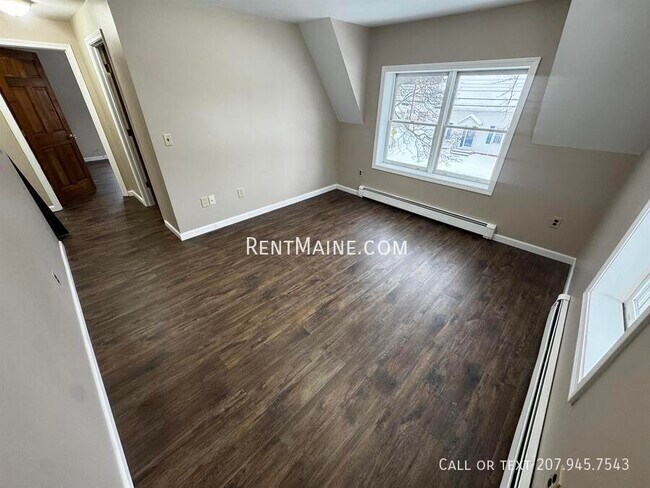 Foto del edificio - 8 Spring St