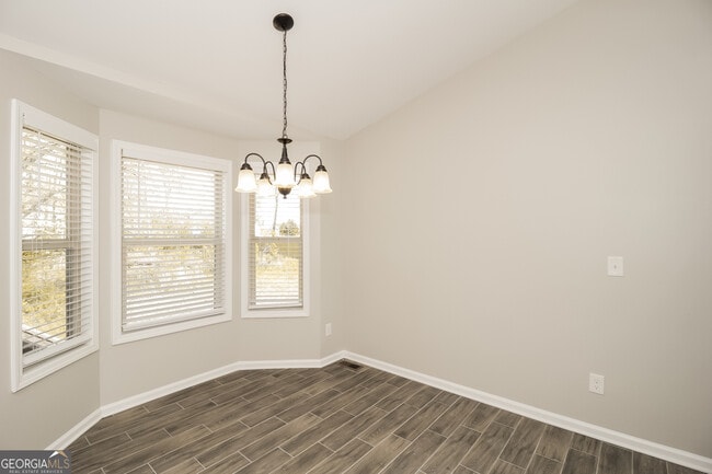 Foto del edificio - 122 Millstream Dr