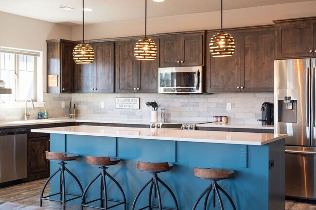 Foto del edificio - SW Redmond 4 Bedroom Home