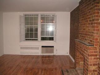 Sala de estar - 219 E 81st St
