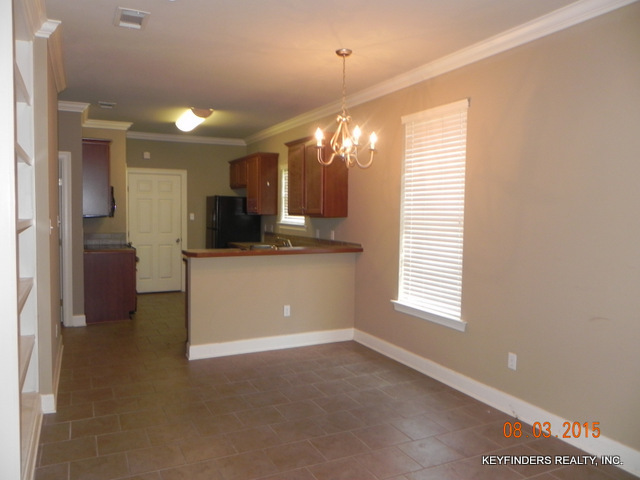 Primary Photo - Three Bedroom Townhouse in Gated Community...