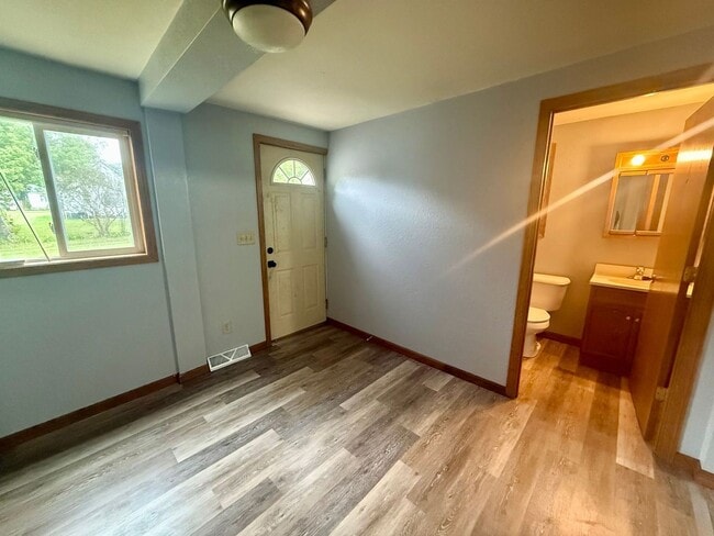 Foto del edificio - 3 Bed 1 Bath Single Family Home in Wausau