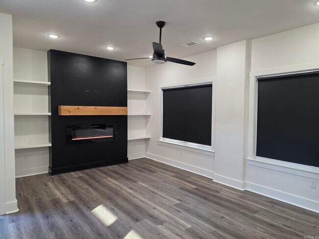 Foto del edificio - 1814 E 4th St