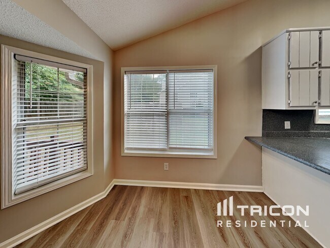 Foto del edificio - 118 Valleydale Dr