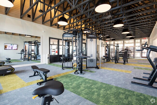 Gimnasio - Livano Town Madison