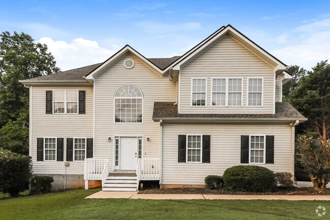 Building Photo - 195 Ridgecrest Dr