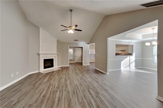 Building Photo - 5520 Somer Mill Rd