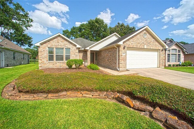 Building Photo - 69 La Costa Dr