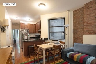 Building Photo - 211 W 80th St