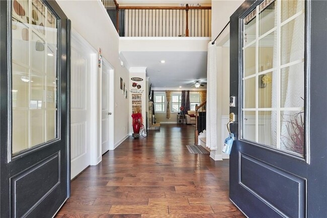 Foto del edificio - 915 Elmsbrook Ln