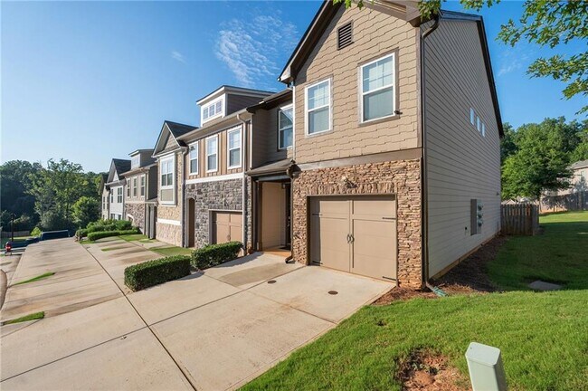 Foto del edificio - 2392 Belmont Pl