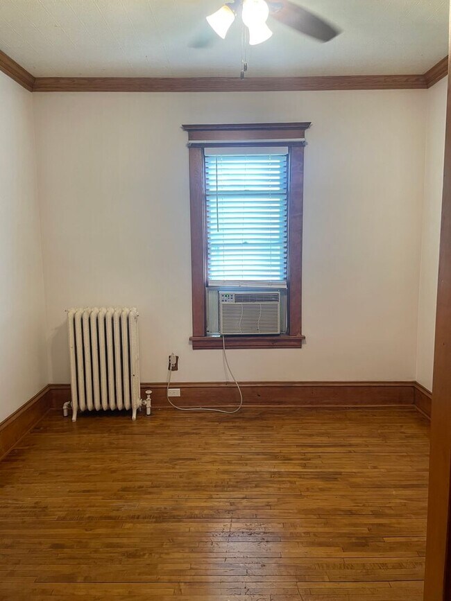 Foto del edificio - Minneapolis Duplex for Rent