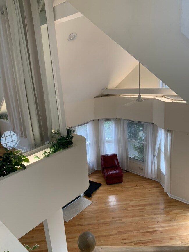 Foto del edificio - 1142 W Wolfram St