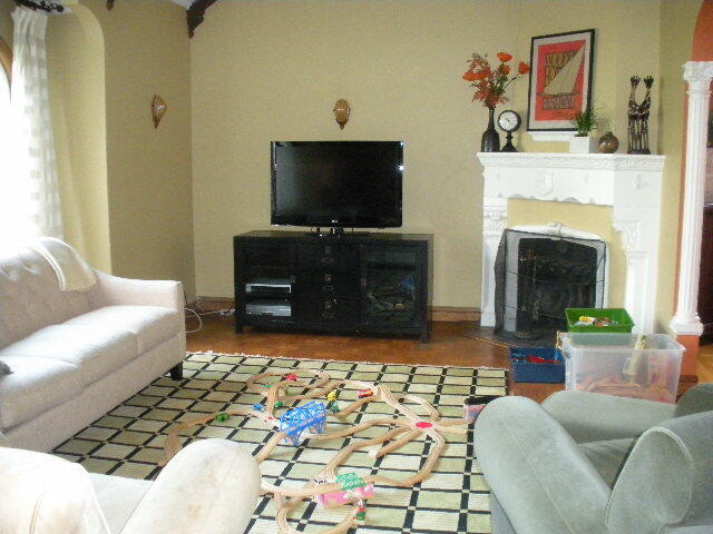 Foto principal - 221 Fair Oaks St