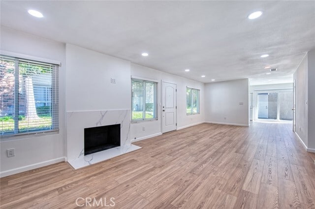 Building Photo - 961 S Mintwood Ln