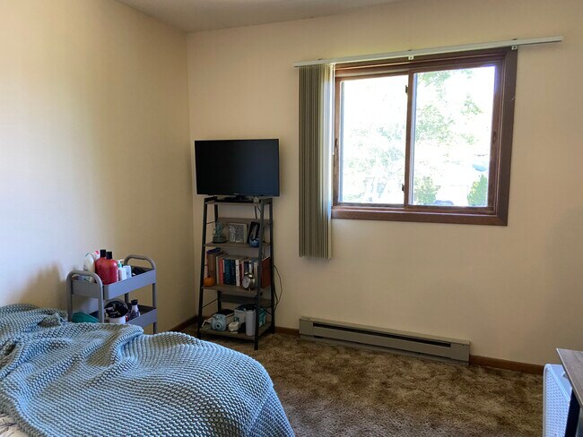 Foto del edificio - 2625 4th Ave