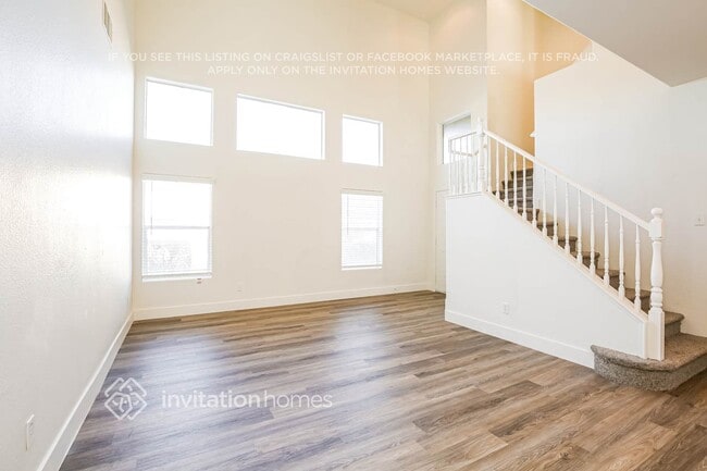 Foto del edificio - 6437 Casamar St